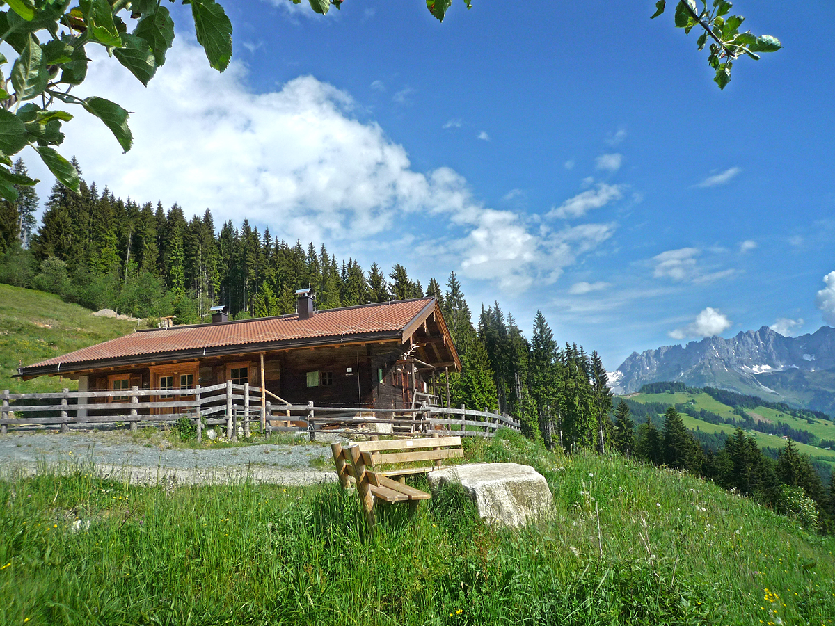 Wirtsalm_Huette3
